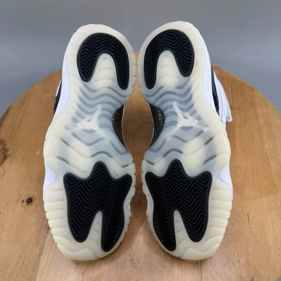 Air Jordan Retro 11 GS DMP Womens Size 7.5 (6Y) 'Gratitude' Sneakers 378038-170 - Picture 7 of 9